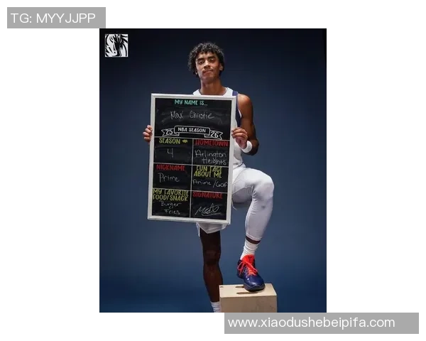 黑胖足球球星的崛起与突破探索从乔尔·恩比德到本泽马的成功之路